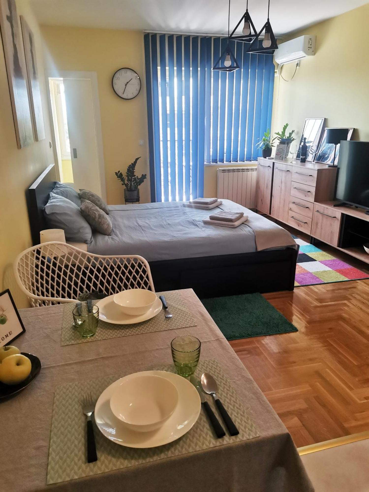 Green Apple Apartment Subotica Exterior foto